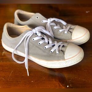 Women’s Converse Low Top Shoes